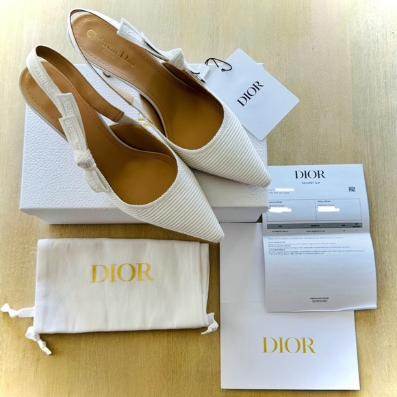 J'Adior Slingback Pump - Picture 3 of 6